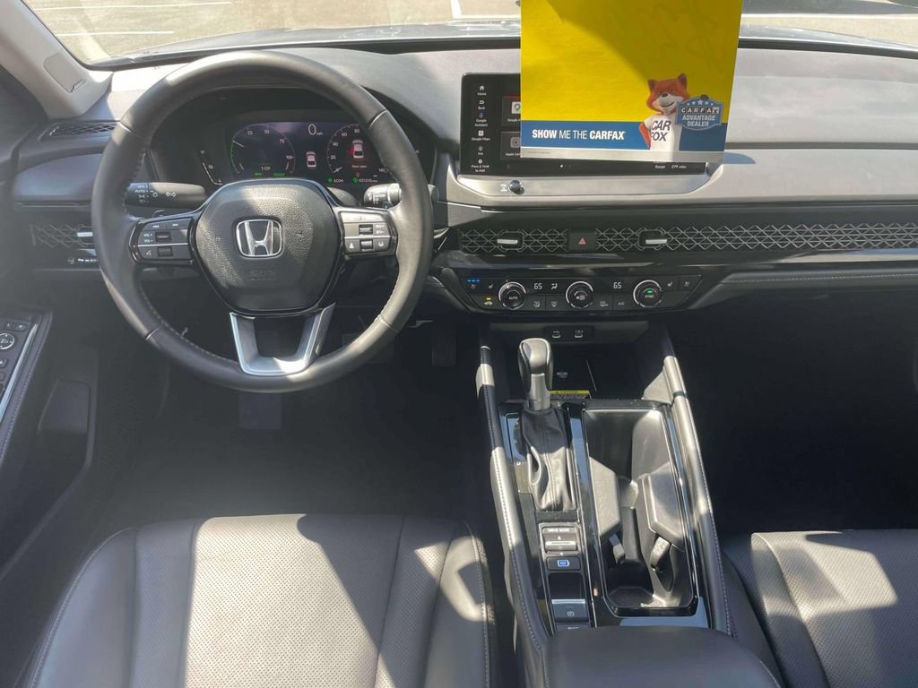 Certified 2023 Honda Accord Touring image 11