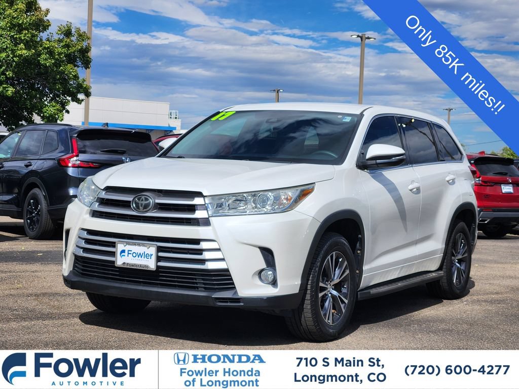 Used 2017 Toyota Highlander Plus FWD image 1