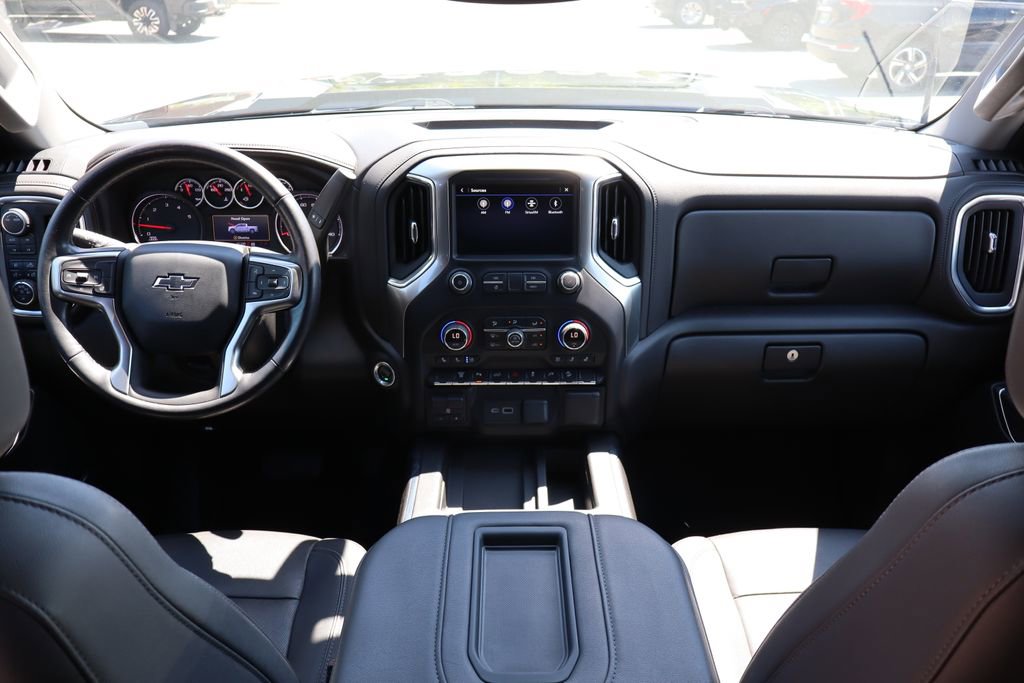 Used 2021 Chevrolet Silverado 2500 LTZ w/ LTZ Plus Package image 49