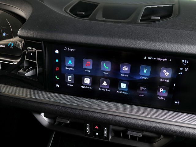 Certified 2026 Porsche Cayenne AWD/4WD image 19