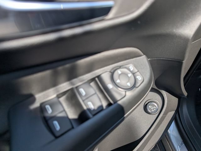 New 2026 Buick Envista Sport Touring FWD image 13