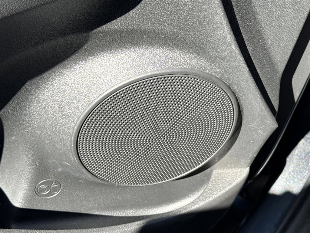 Used 2018 Hyundai Kona SE image 31