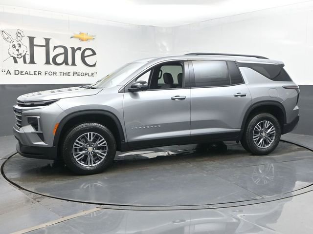 New 2026 Chevrolet Traverse LT w/ Driver Confidence Package AWD/4WD image 11