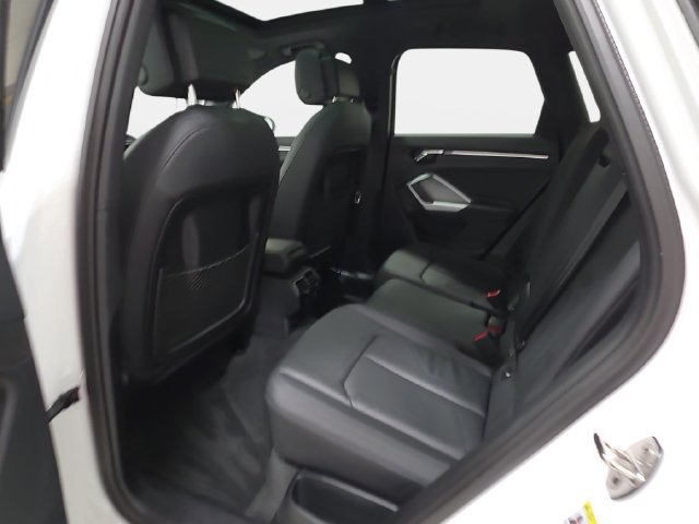 Used 2025 Audi Q3 2.0T Premium AWD/4WD image 12