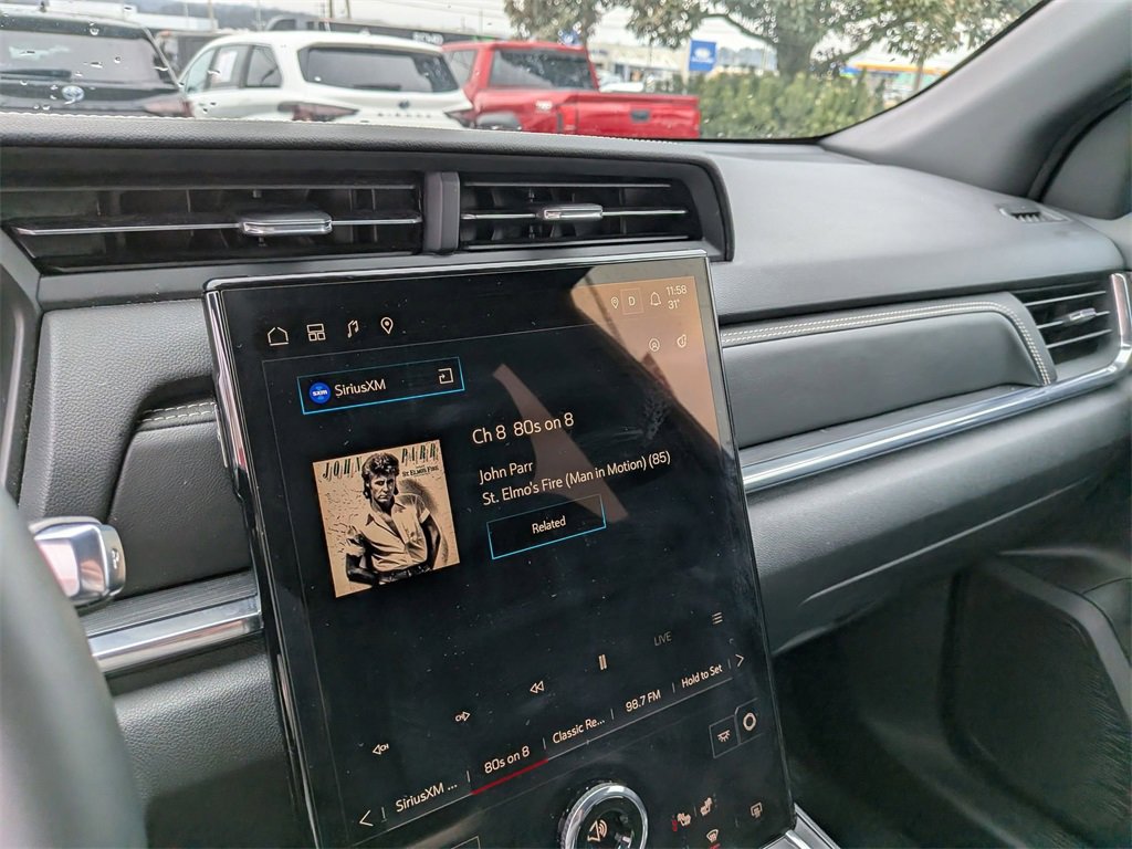 Used 2025 GMC Terrain Elevation image 17