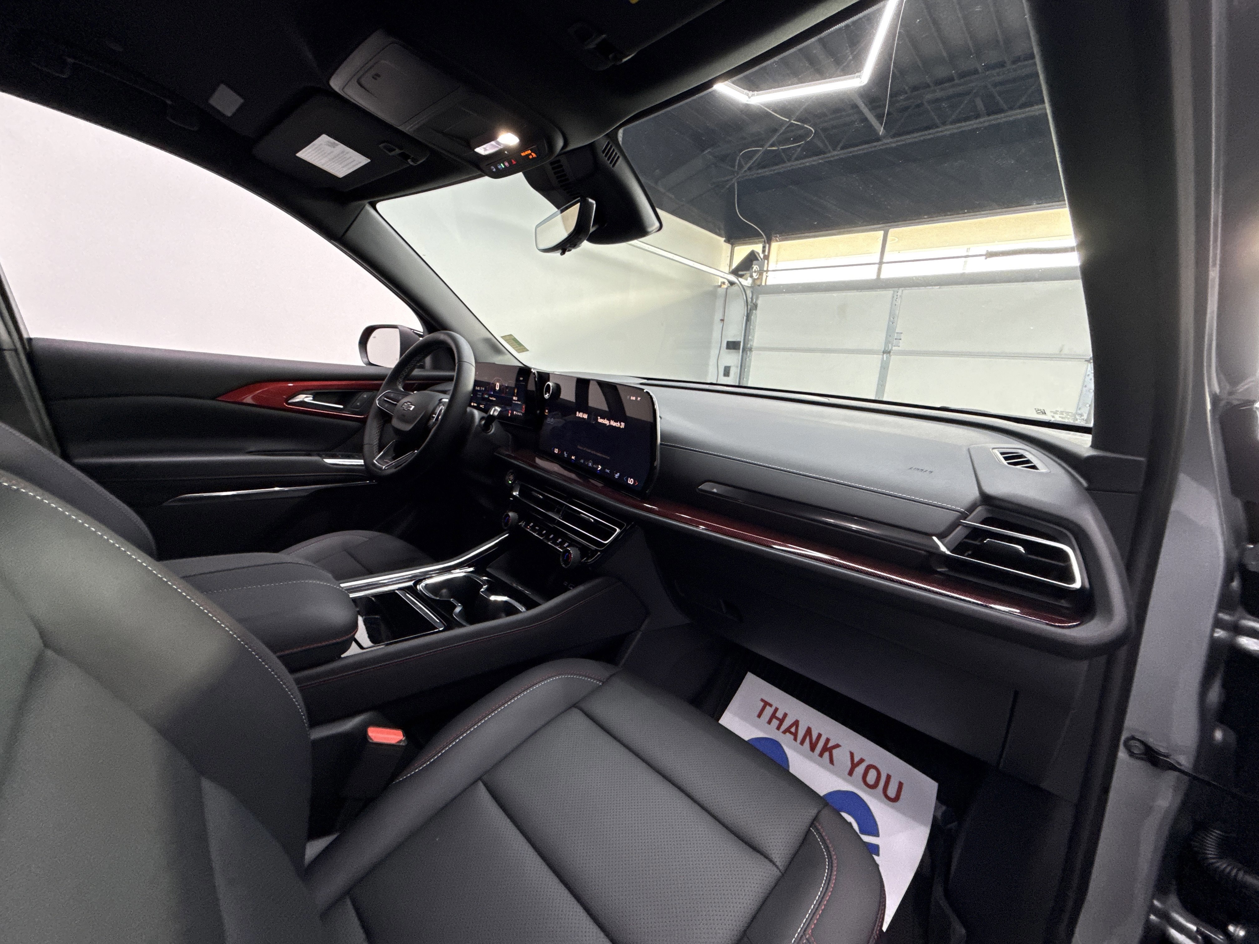 Used 2026 Chevrolet Traverse Z71 image 23