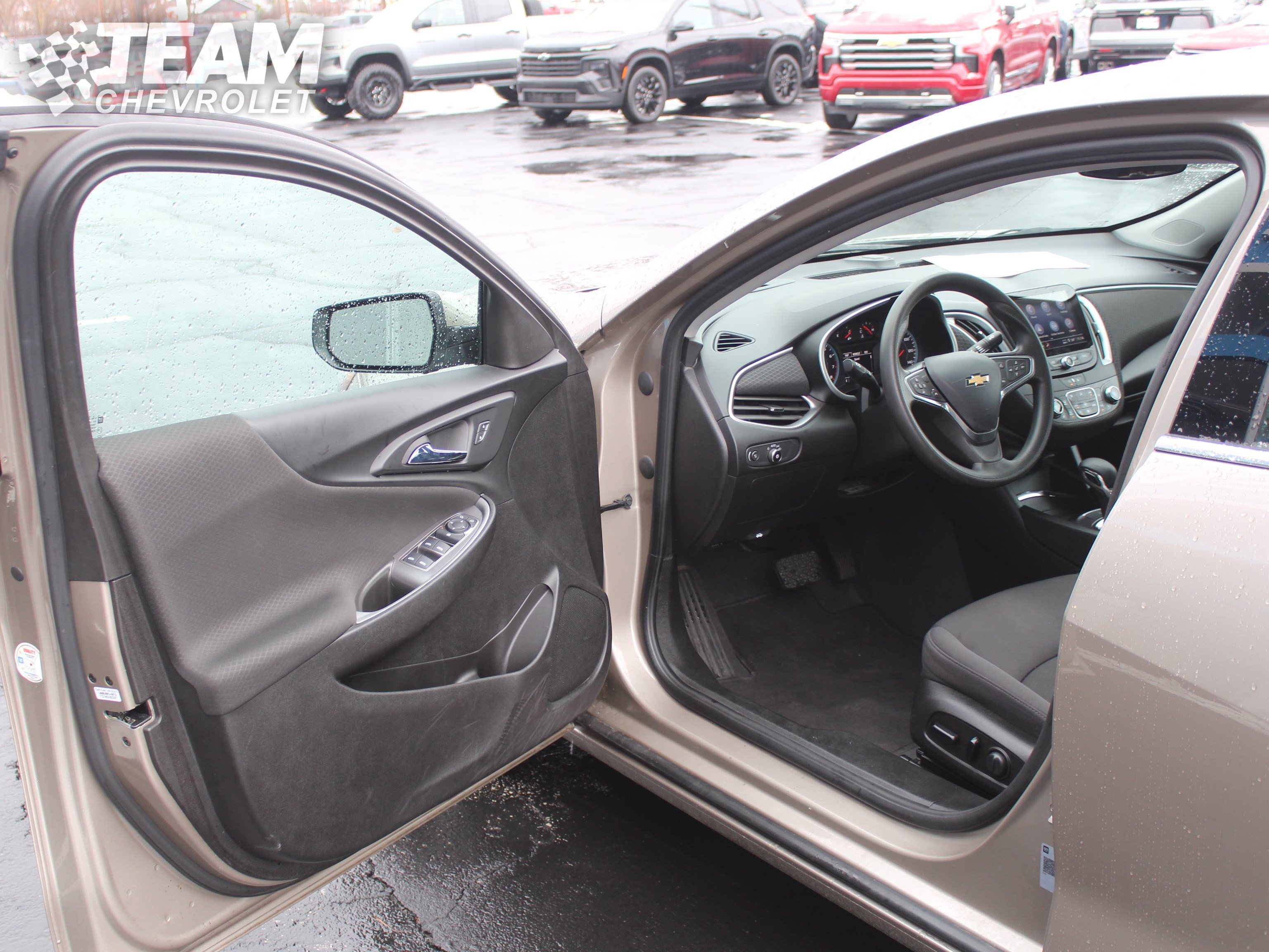 Used 2023 Chevrolet Malibu LT image 10