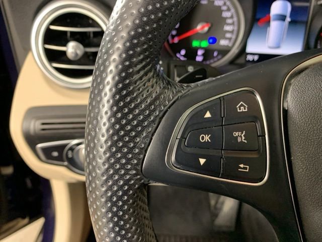 Used 2019 Mercedes-Benz GLC 300 4MATIC image 20