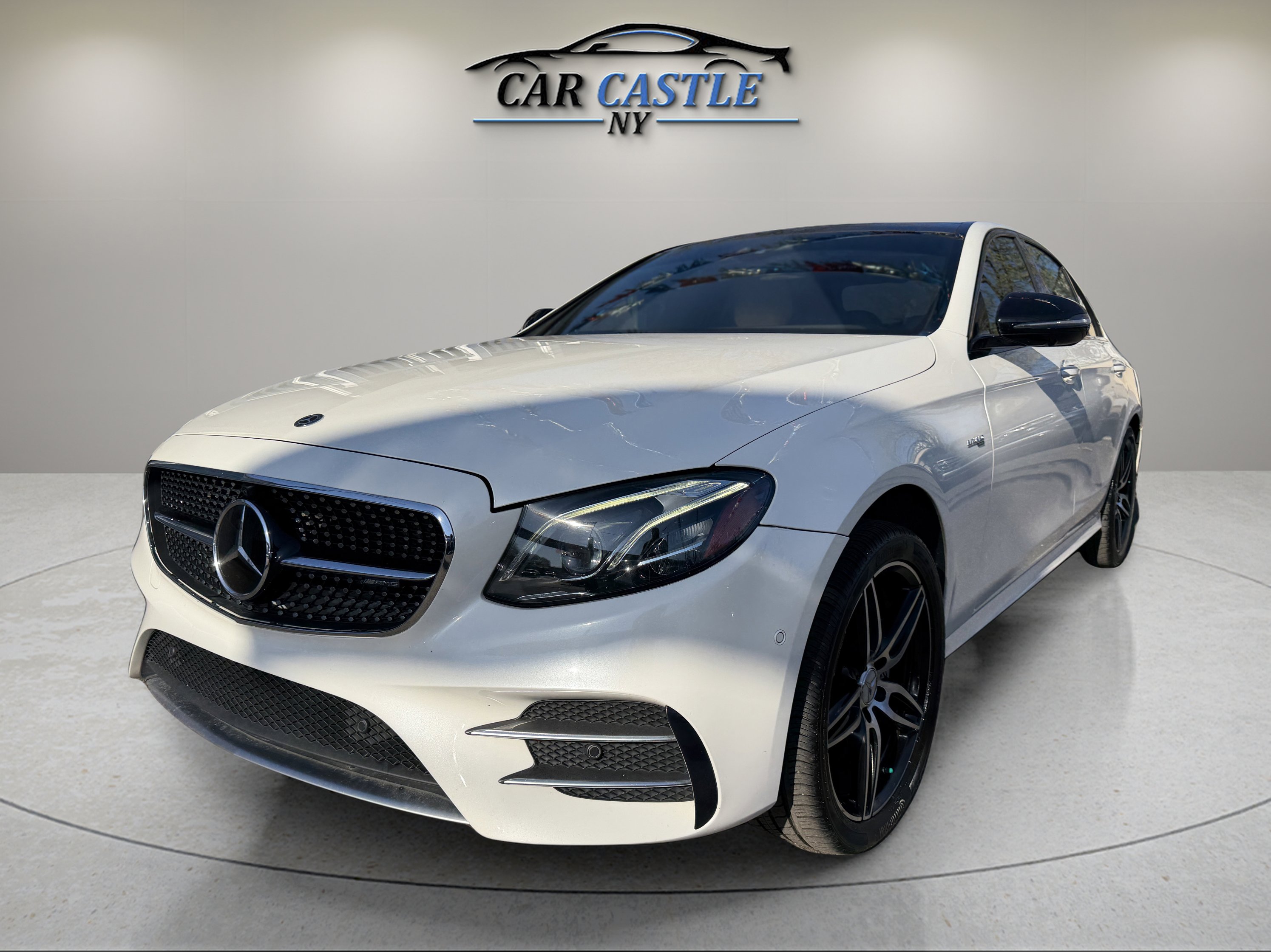 Used 2018 Mercedes-Benz E 43 AMG 4MATIC Sedan image 2