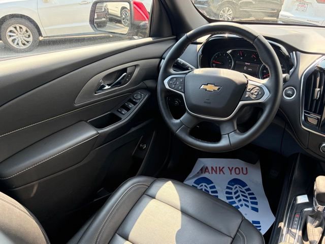 Used 2023 Chevrolet Traverse LT FWD image 32