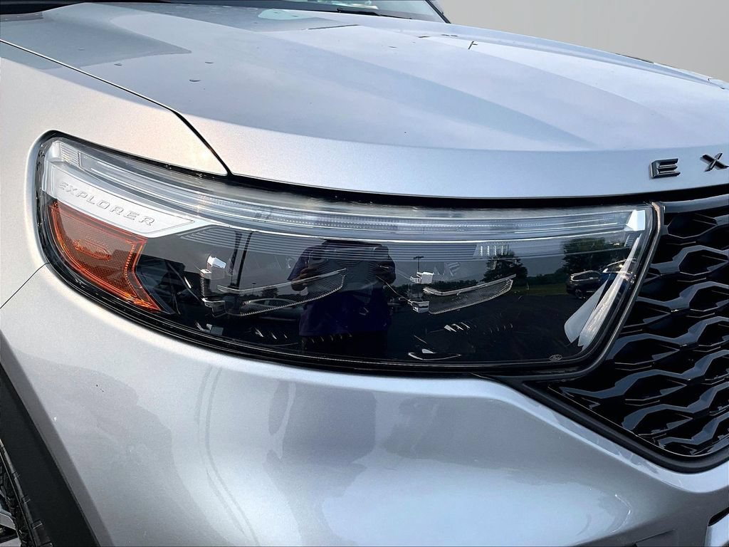 Used 2020 Ford Explorer ST w/ Premium Technology Package AWD/4WD image 28
