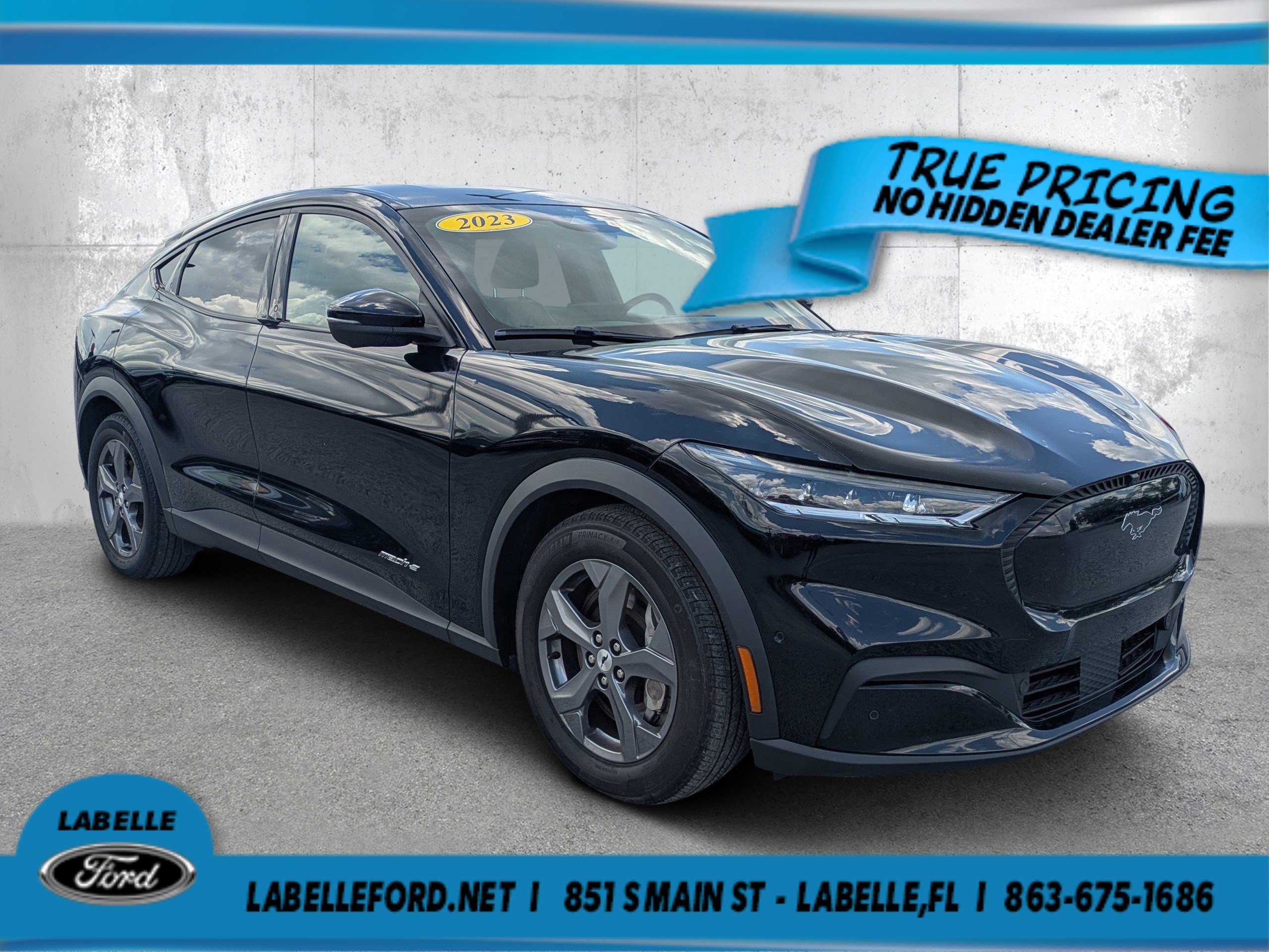 Used 2023 Ford Mustang Mach-E Select RWD image 1