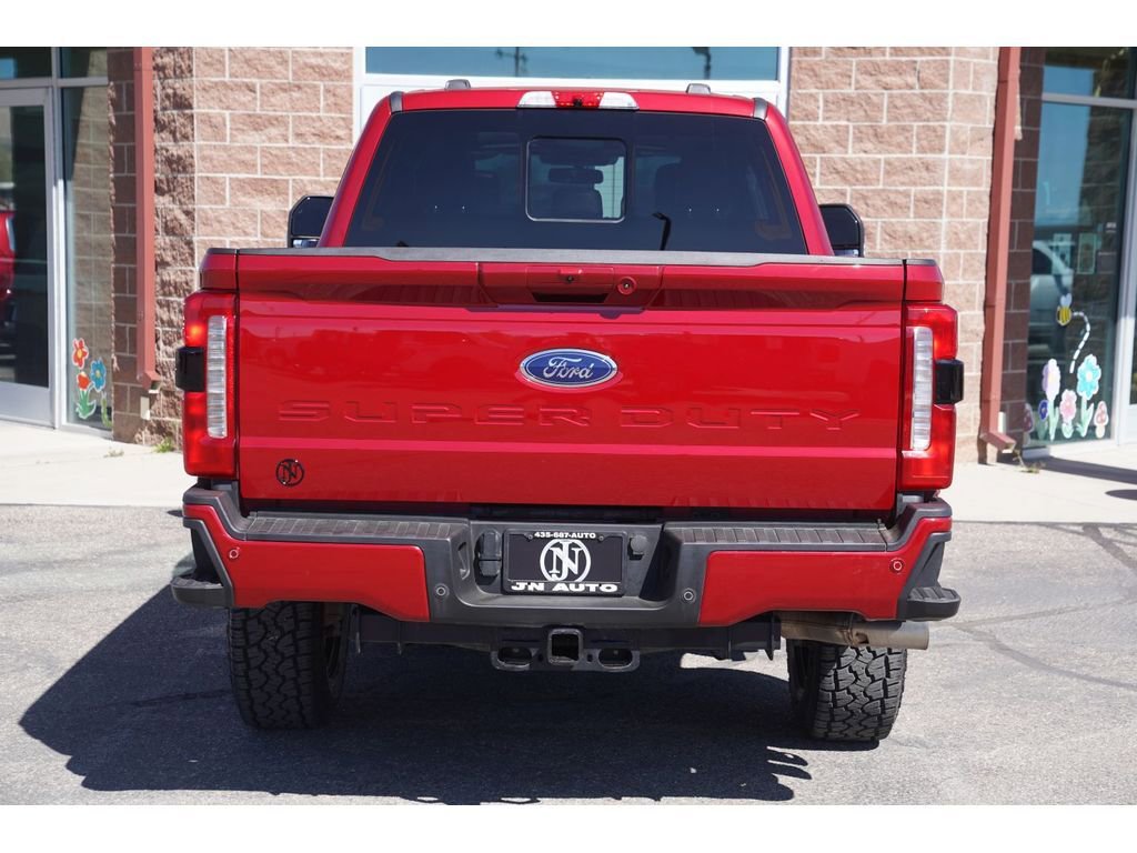 Used 2023 Ford F350 Lariat w/ Lariat Ultimate Package AWD/4WD image 3