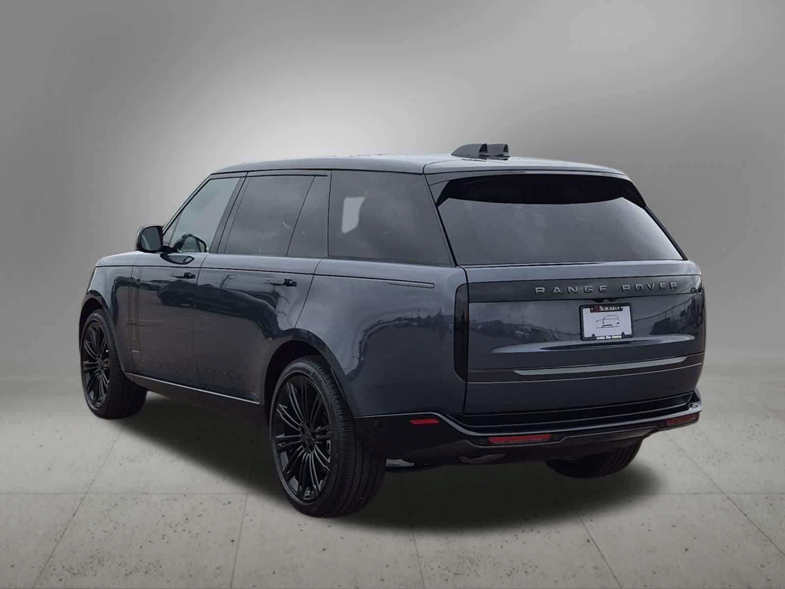 New 2026 Land Rover Range Rover Long Wheelbase SE AWD/4WD image 4