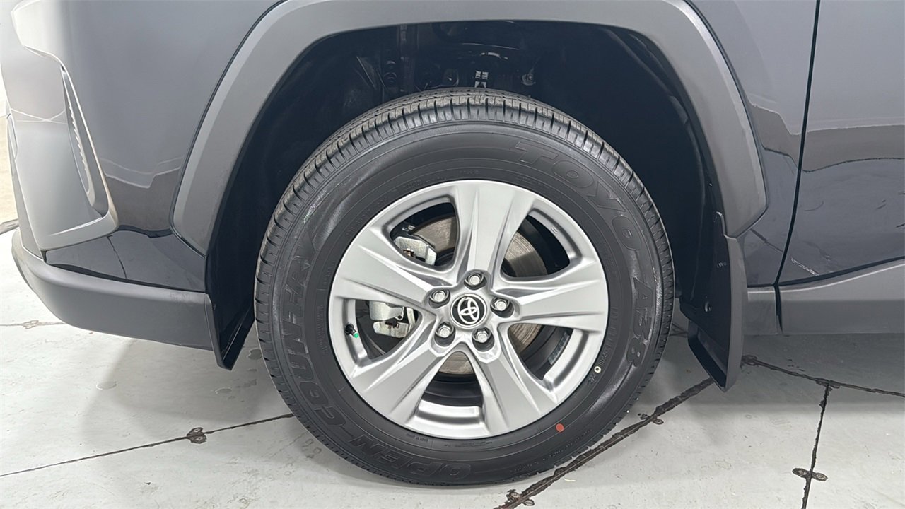 Certified 2025 Toyota RAV4 LE image 24