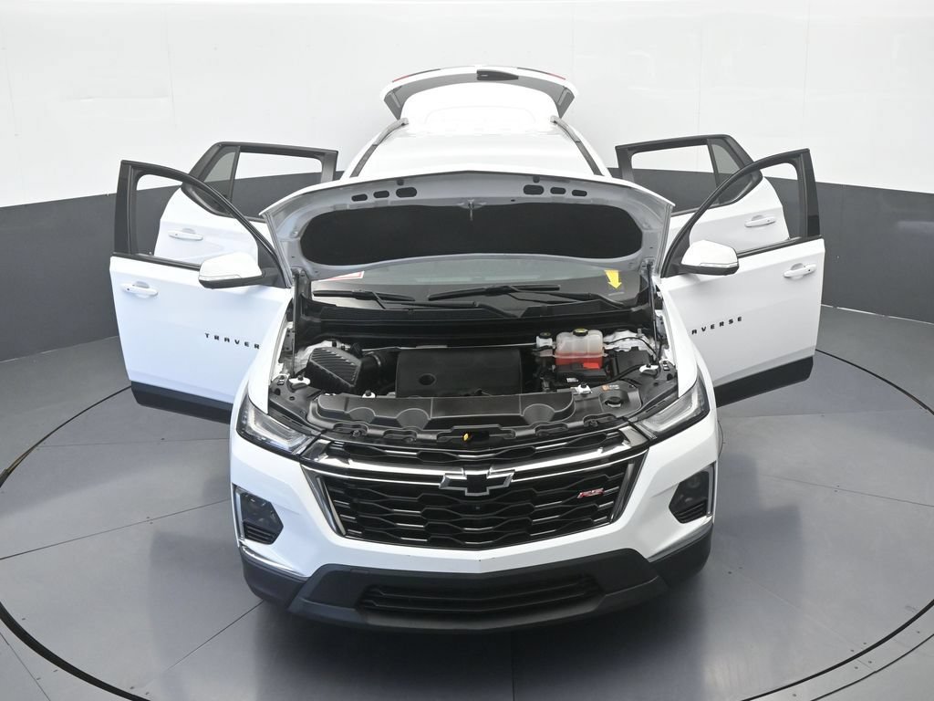 Used 2023 Chevrolet Traverse RS FWD image 81