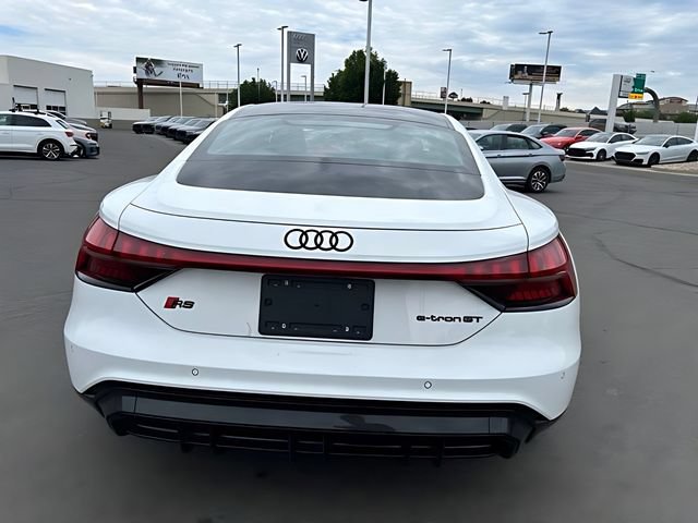 Used 2023 Audi RS e-tron GT w/ Carbon Performance Package AWD/4WD image 4