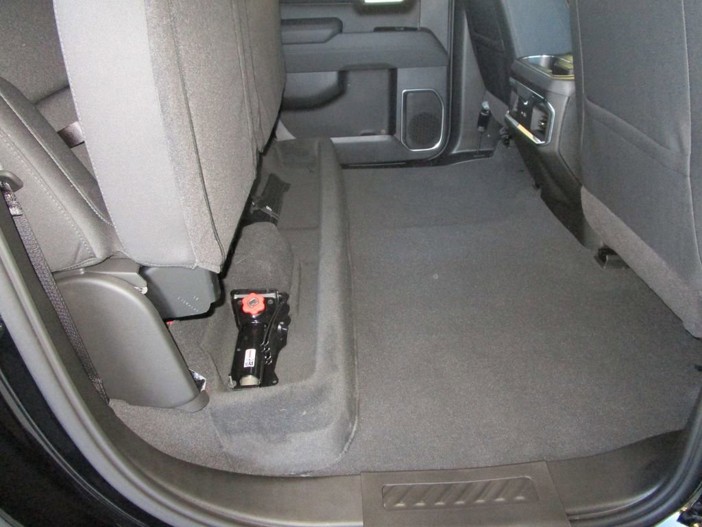 New 2026 GMC Sierra 1500 Elevation image 23