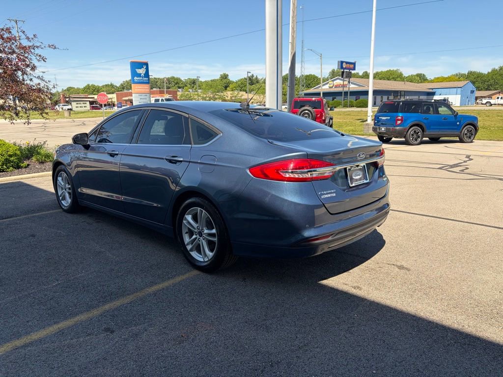 Used 2018 Ford Fusion SE w/ Fusion SE Technology Package FWD image 32