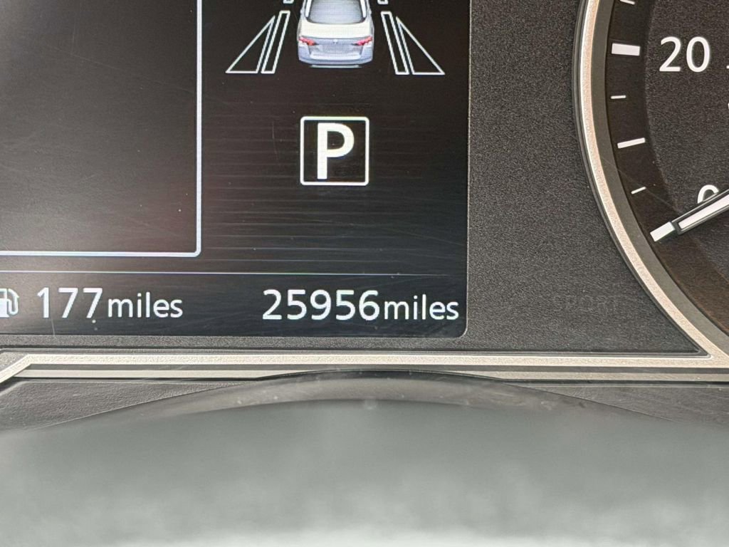 Used 2025 Nissan Versa SV image 20