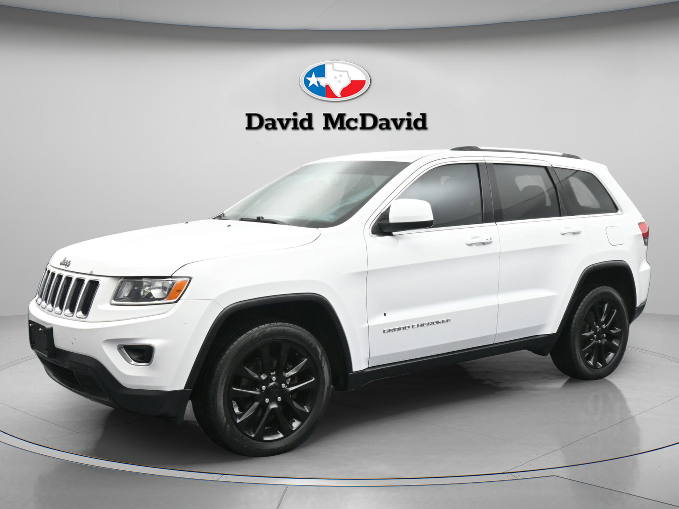 Used 2015 Jeep Grand Cherokee Laredo w/ Quick Order Package 23E AWD/4WD image 1