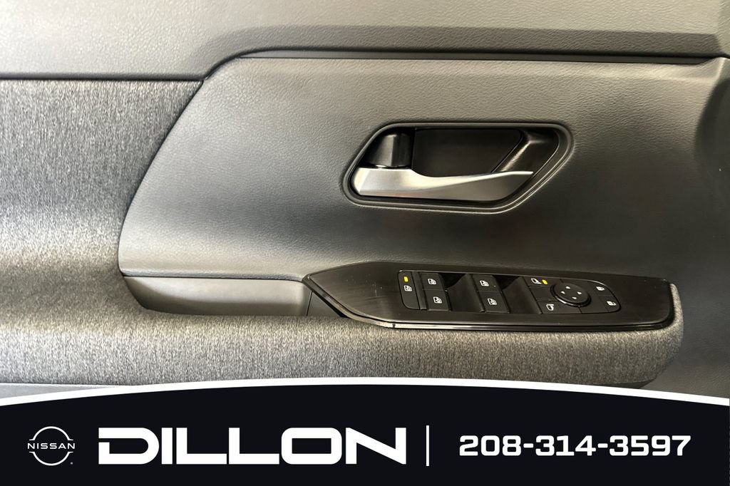 New 2026 Nissan Kicks SV w/ Cold Weather Package FWD image 13