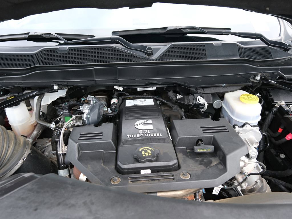 Used 2024 RAM 2500 Laramie w/ Safety Group image 33