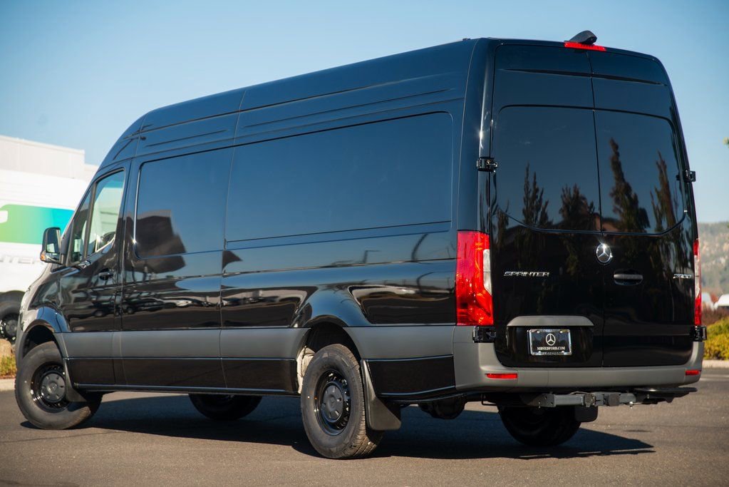 New 2025 Mercedes-Benz Sprinter 2500 image 10