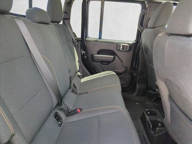 Used 2025 Jeep Gladiator Sport AWD/4WD image 22