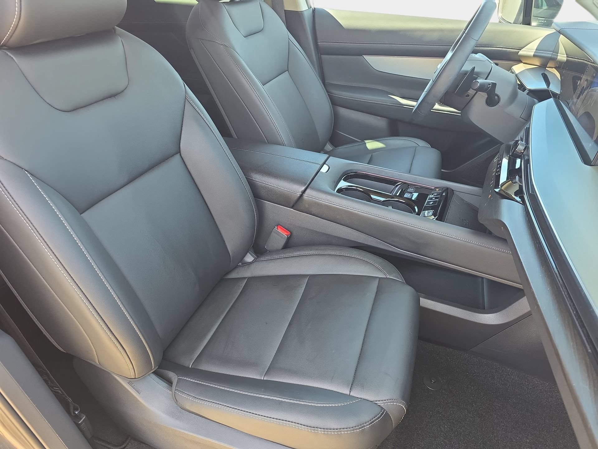 Used 2025 Nissan Murano SL w/ Cargo Package AWD/4WD image 10