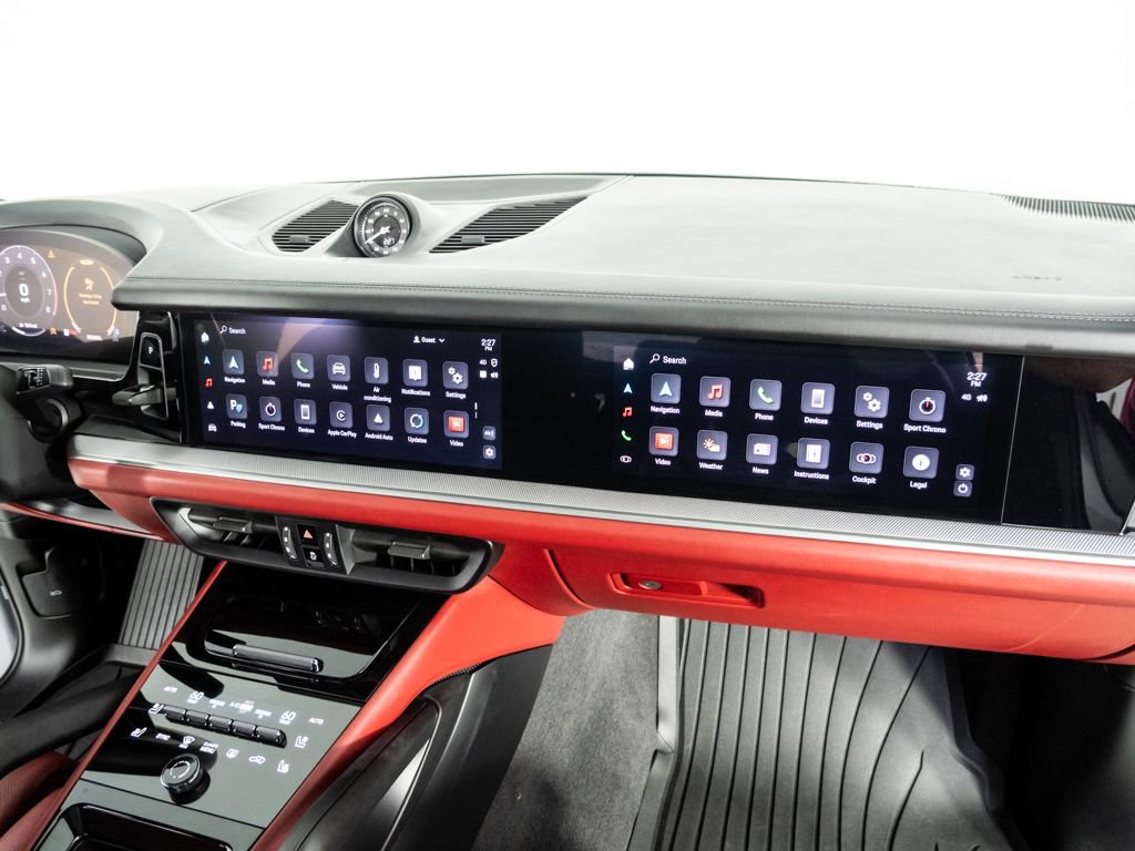 Certified 2024 Porsche Cayenne Coupe AWD/4WD image 26