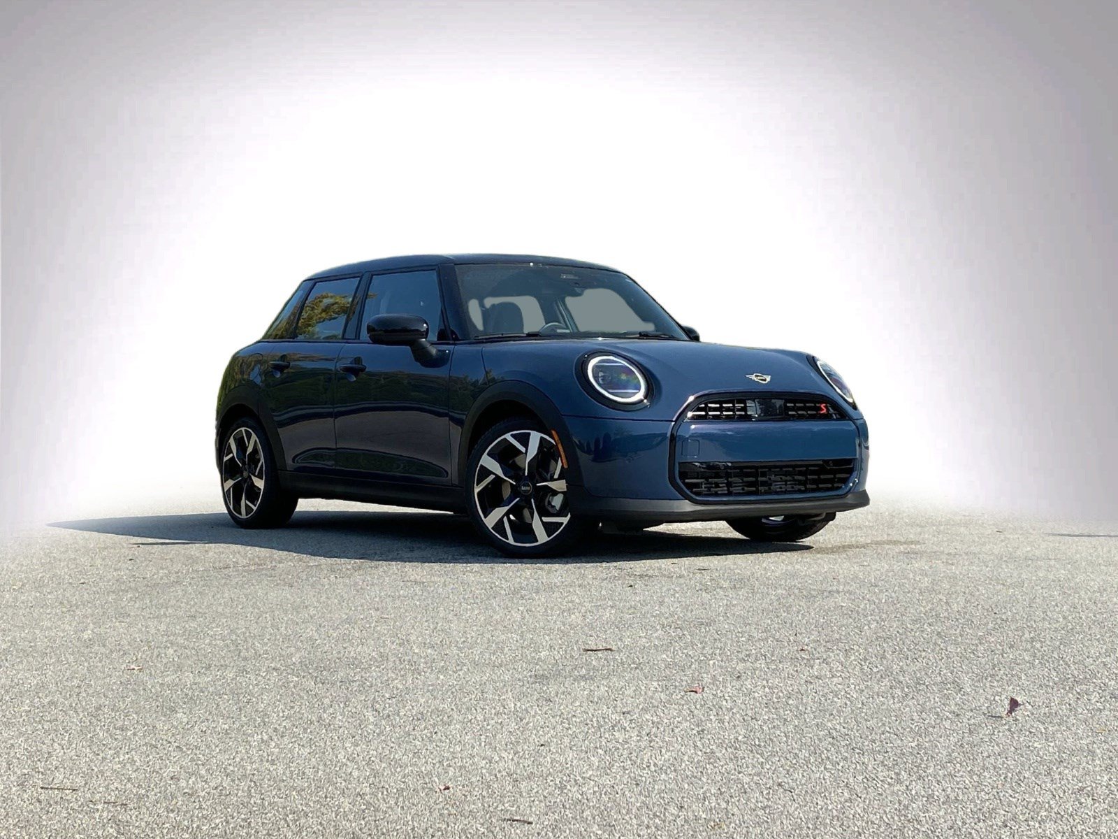 Used 2026 MINI Cooper S FWD image 2