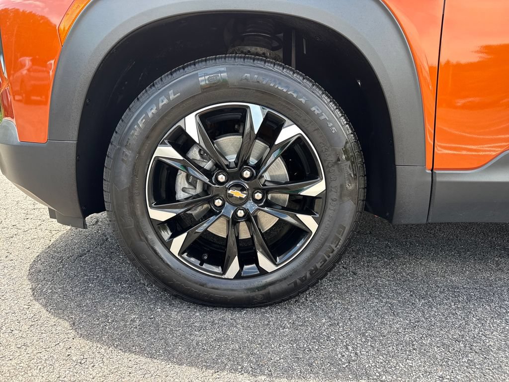 Used 2022 Chevrolet TrailBlazer LT AWD/4WD image 30