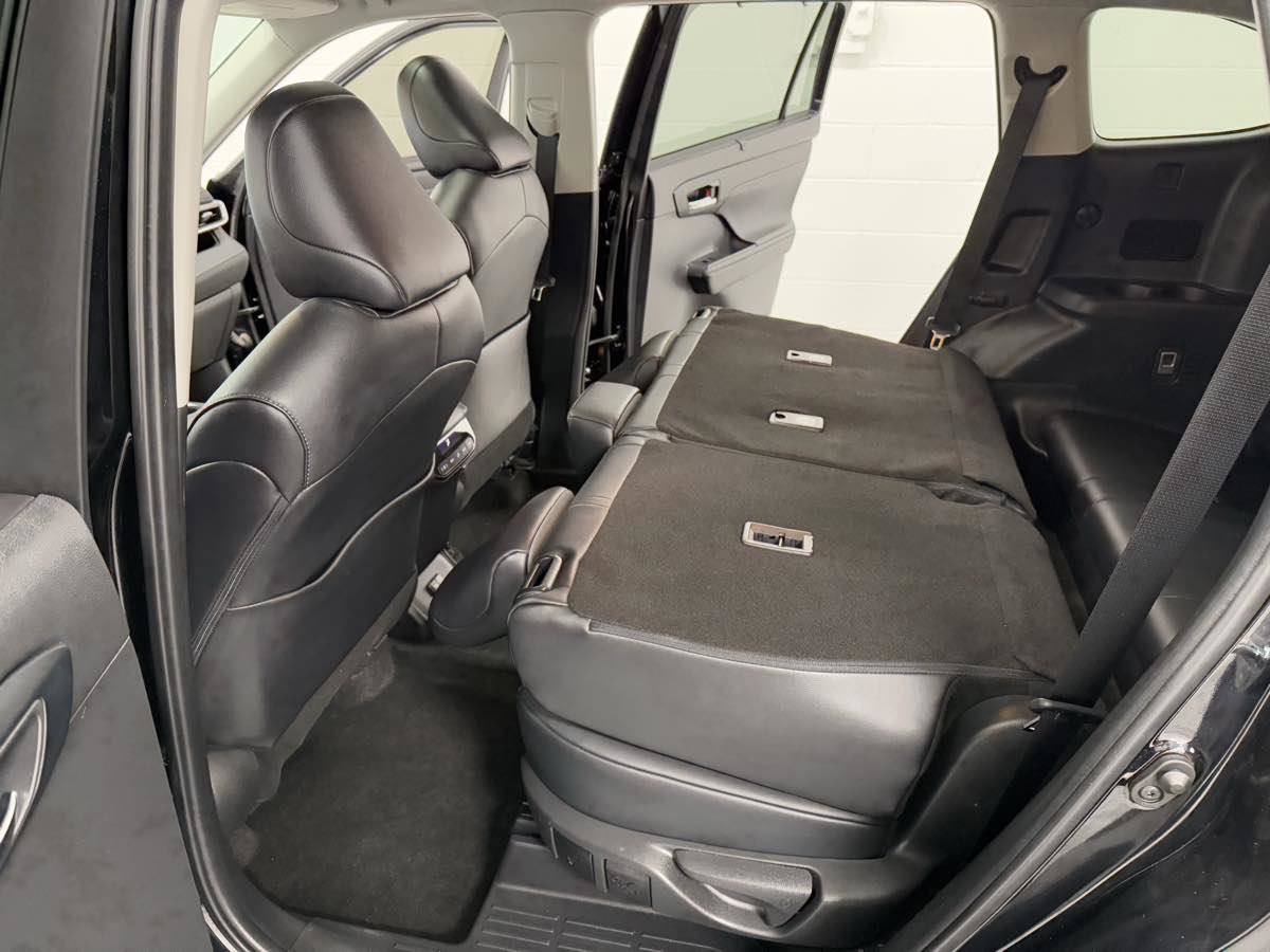 Used 2024 Toyota Highlander XLE image 15