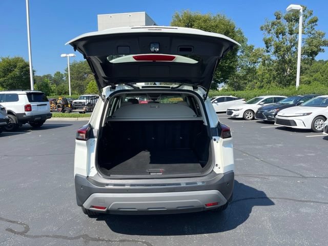 Used 2022 Nissan Rogue SV AWD/4WD image 9