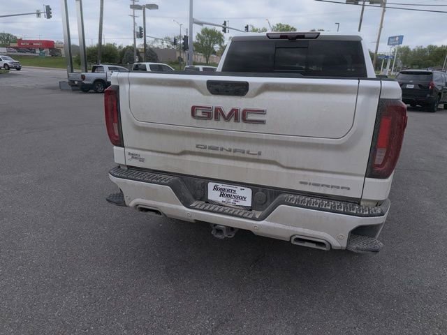 Used 2024 GMC Sierra 1500 Denali w/ Technology Package AWD/4WD image 15