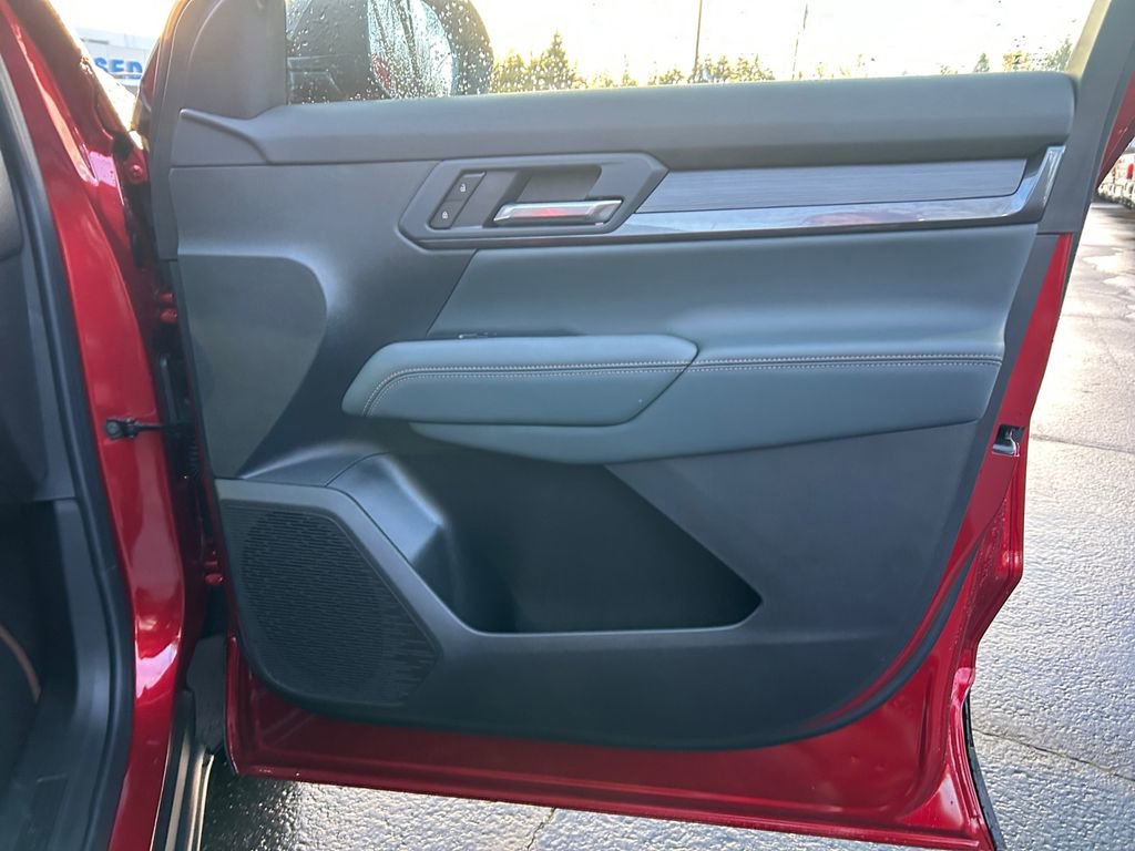 Used 2026 GMC Terrain AT4 w/ Technology Package II image 26