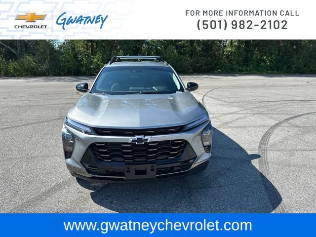 Used 2025 Chevrolet Trax ACTIV w/ Sunroof Package FWD image 2