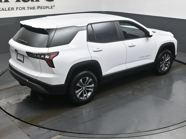 New 2026 Chevrolet Equinox LT w/ Safety and Technology Package image 18