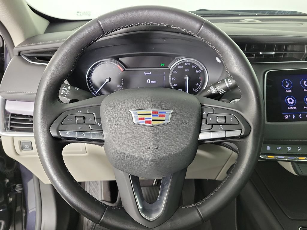 Certified 2023 Cadillac XT4 Luxury FWD image 21