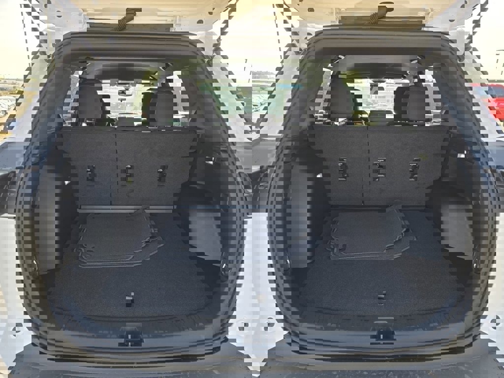 New 2026 Chevrolet Equinox LT image 12