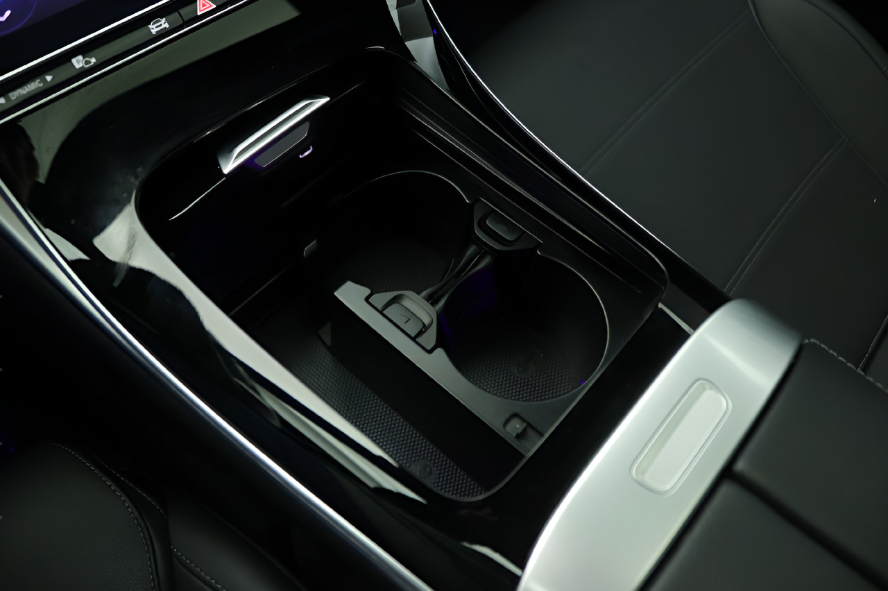 Certified 2024 Mercedes-Benz C 300 Sedan image 15
