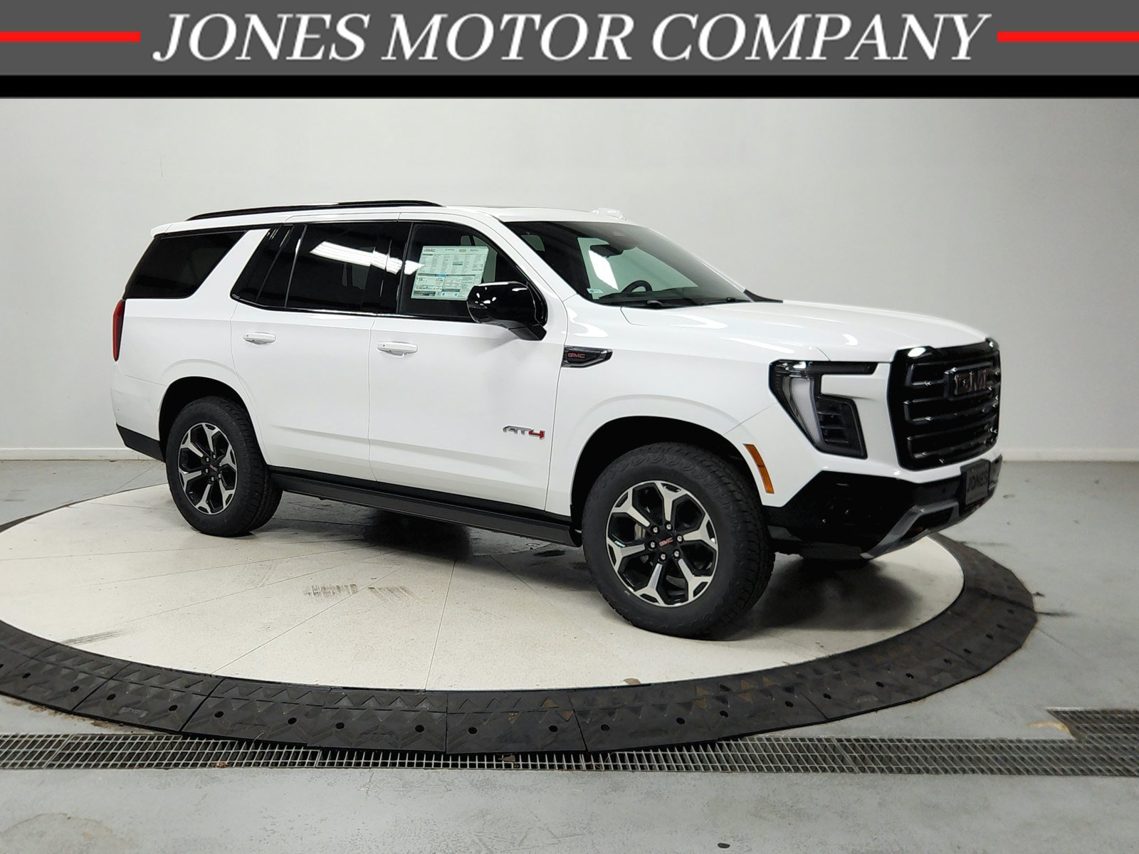 New 2026 GMC Yukon AT4 w/ AT4 Premium Plus Package
