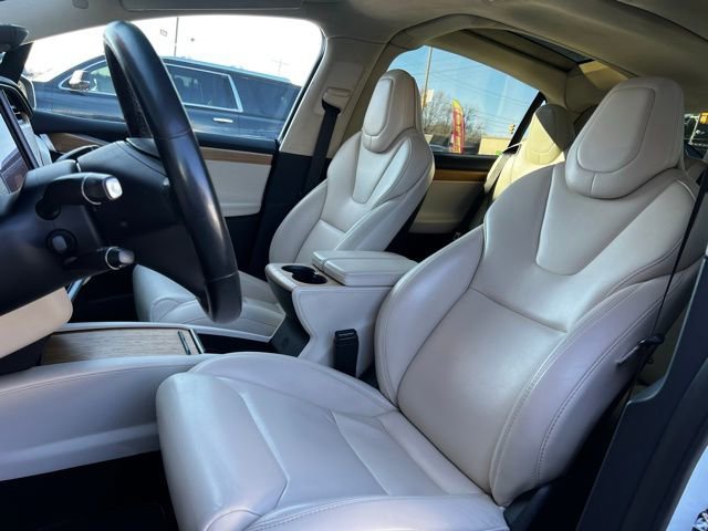 Used 2018 Tesla Model X 100D image 12