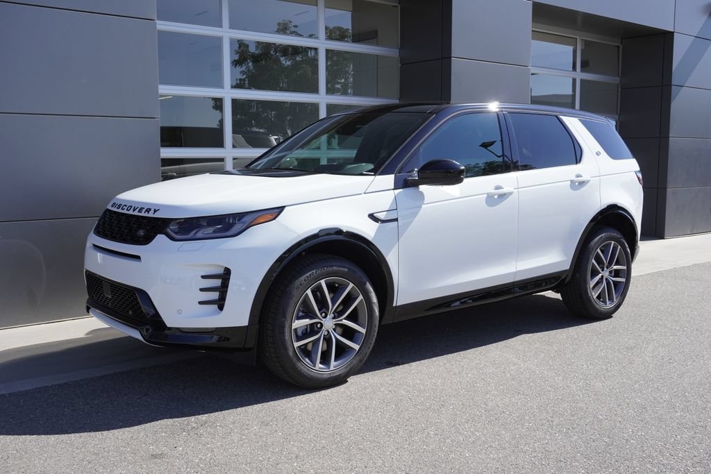 New 2026 Land Rover Discovery Sport Landmark AWD/4WD image 3