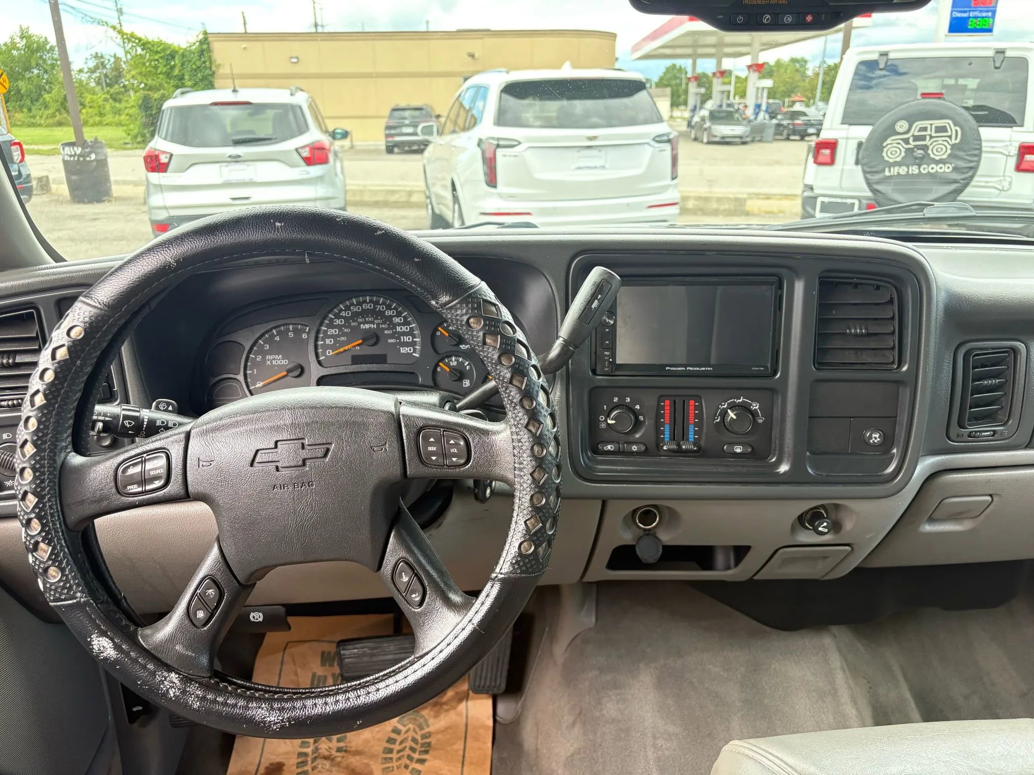 Used 2005 Chevrolet Avalanche Z71 w/ Preferred Equipment Group image 18