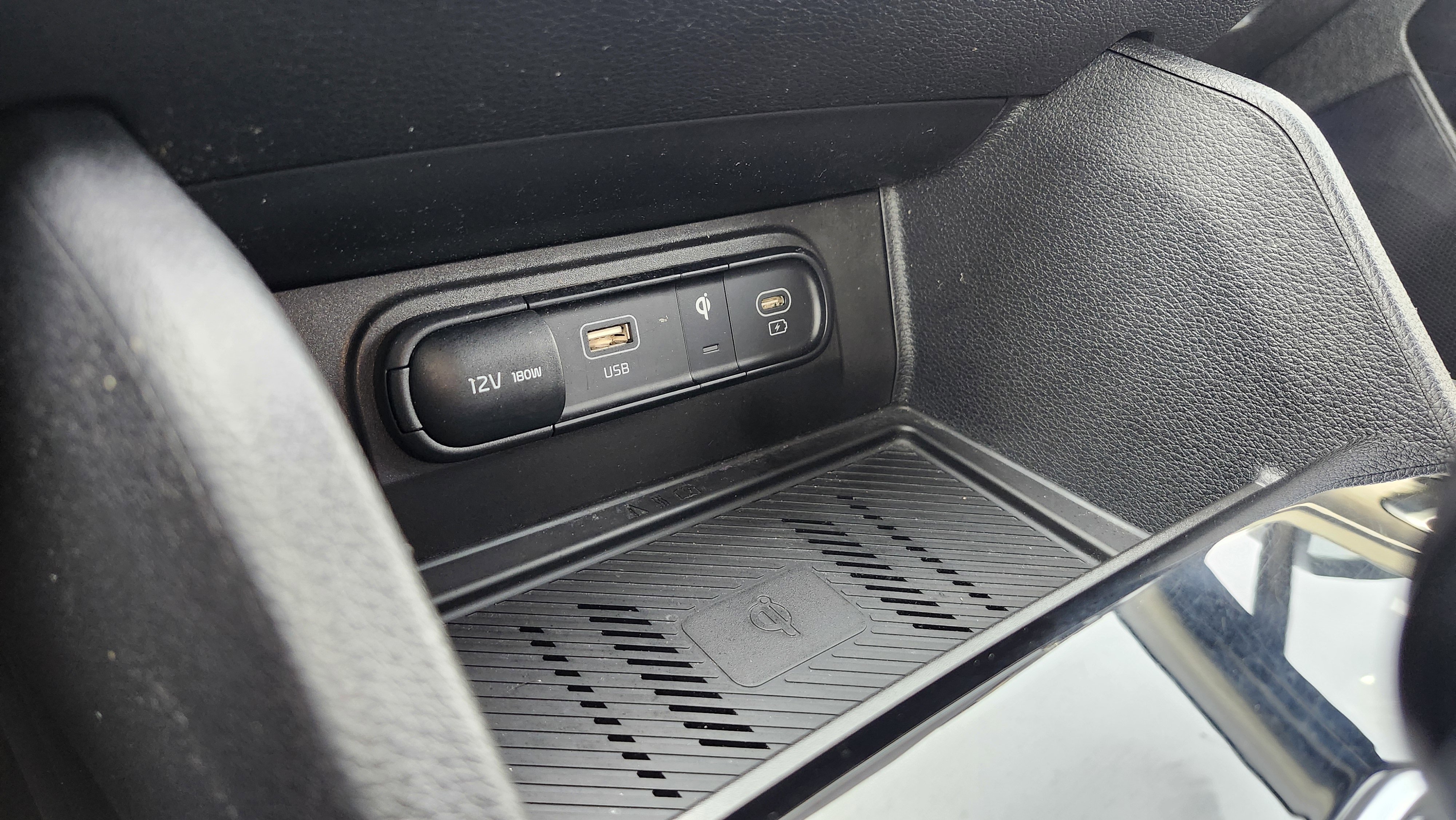 Used 2023 Kia Sportage X-Pro Prestige image 9