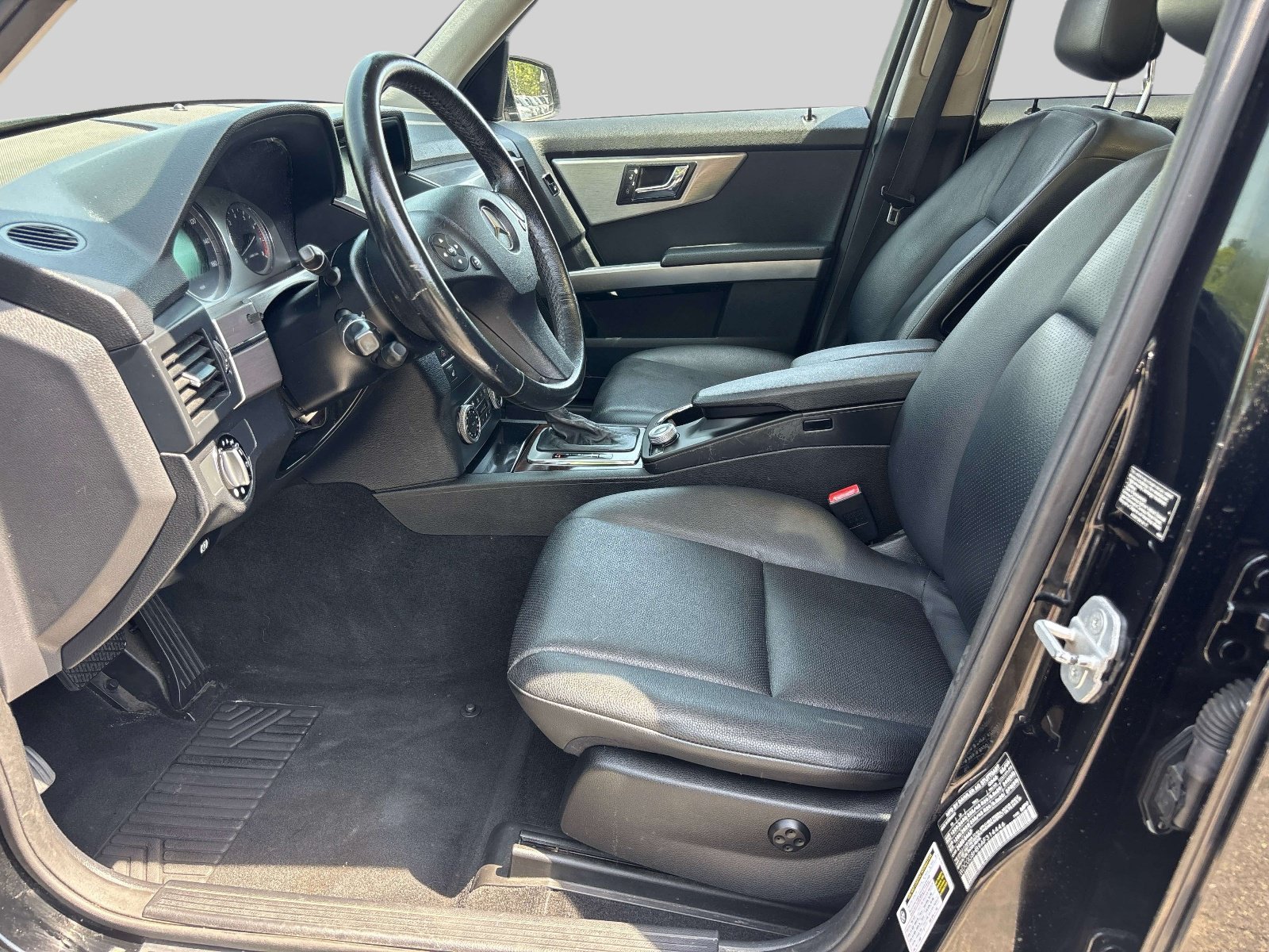 Used 2010 Mercedes-Benz GLK 350 4MATIC image 8