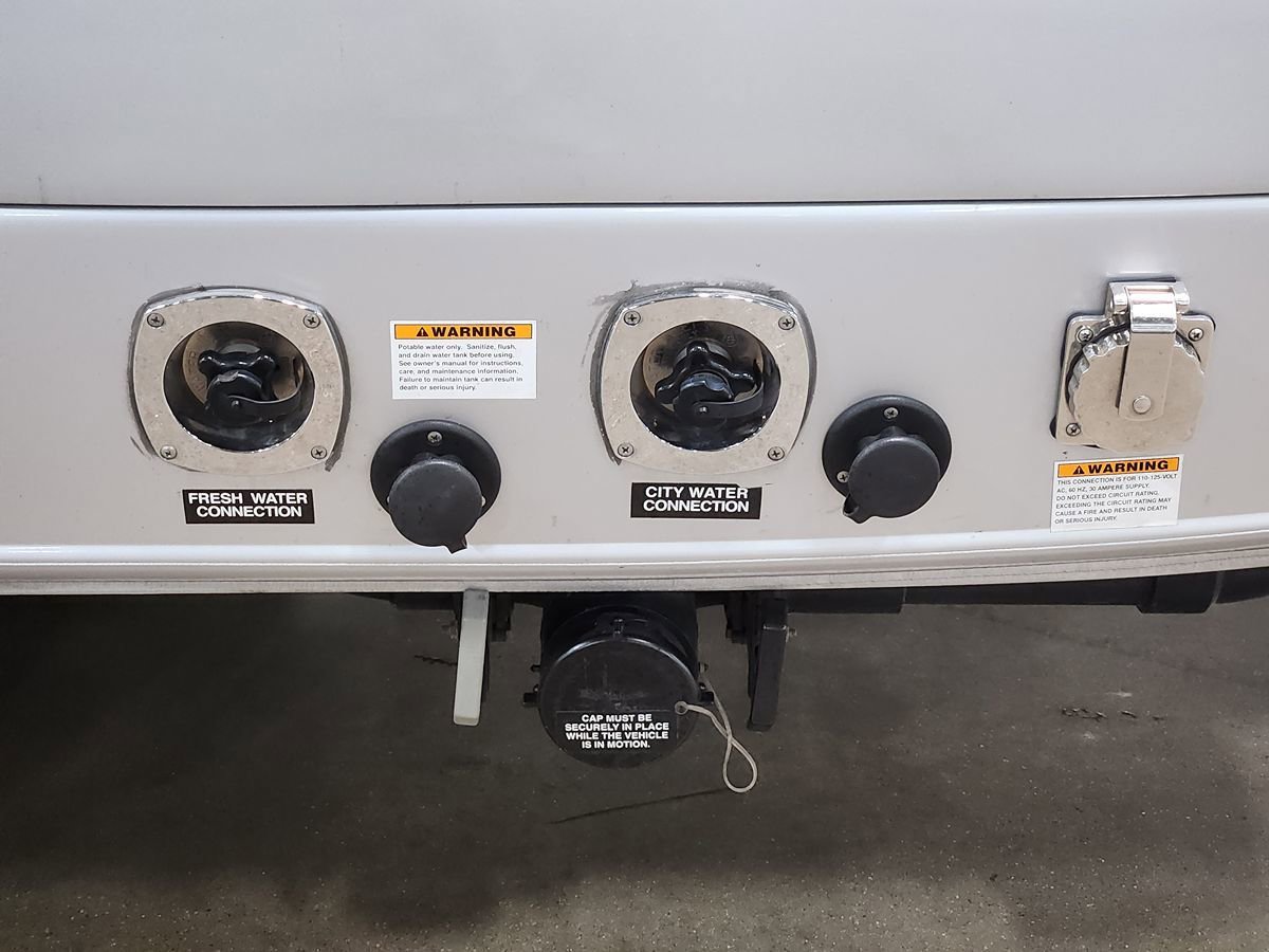 Used 2021 Mercedes-Benz Sprinter 3500 image 31