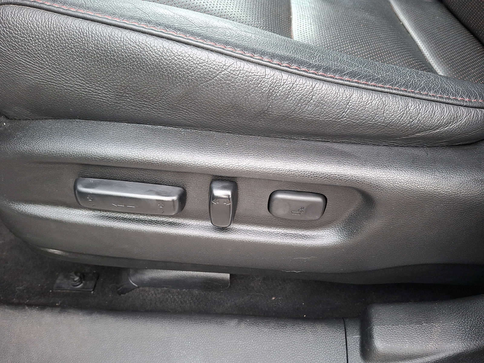 Used 2022 Honda Pilot Black Edition image 13